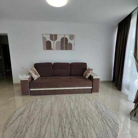 Zlata De Luxe Apartment Ivano Frankivsk Bagian luar foto